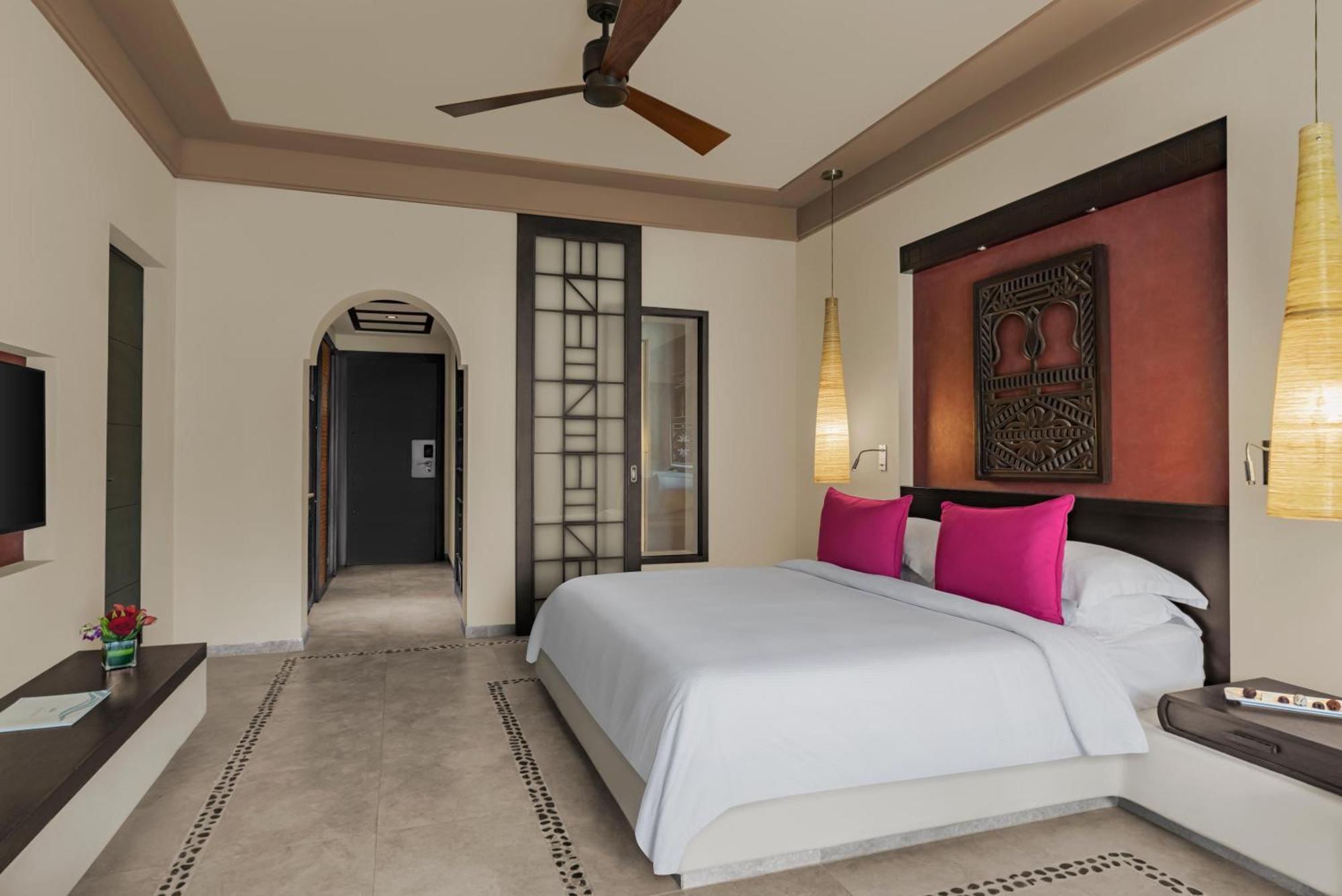 Salalah Rotana Resort Exterior photo